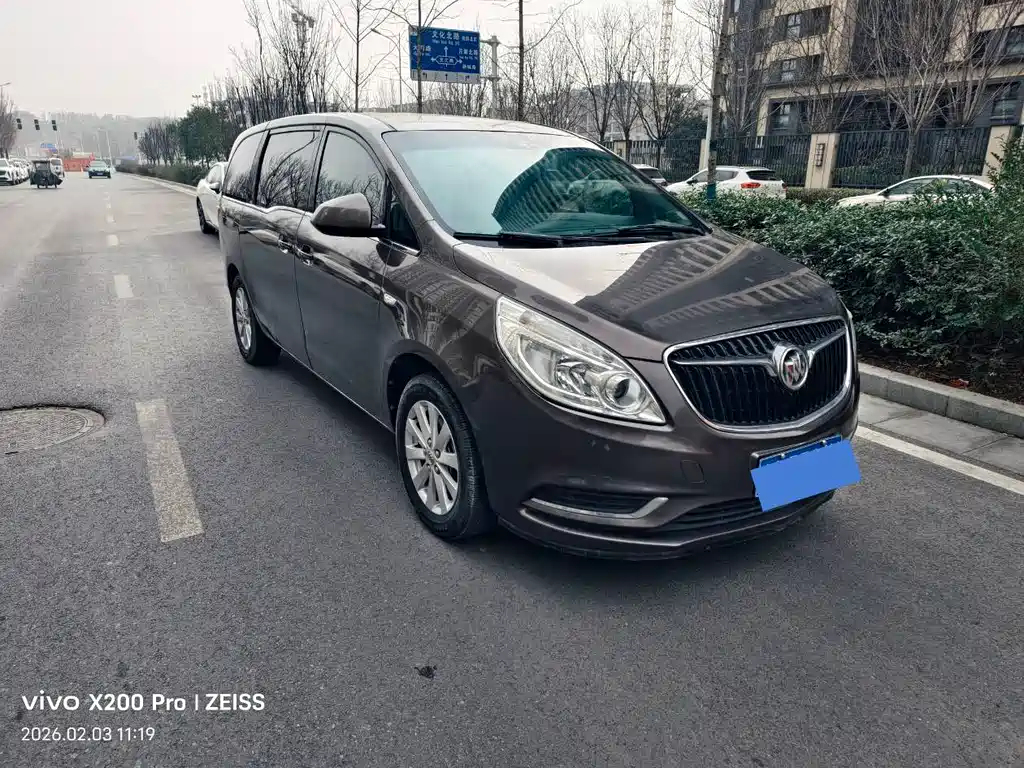 Buick GL8 2017