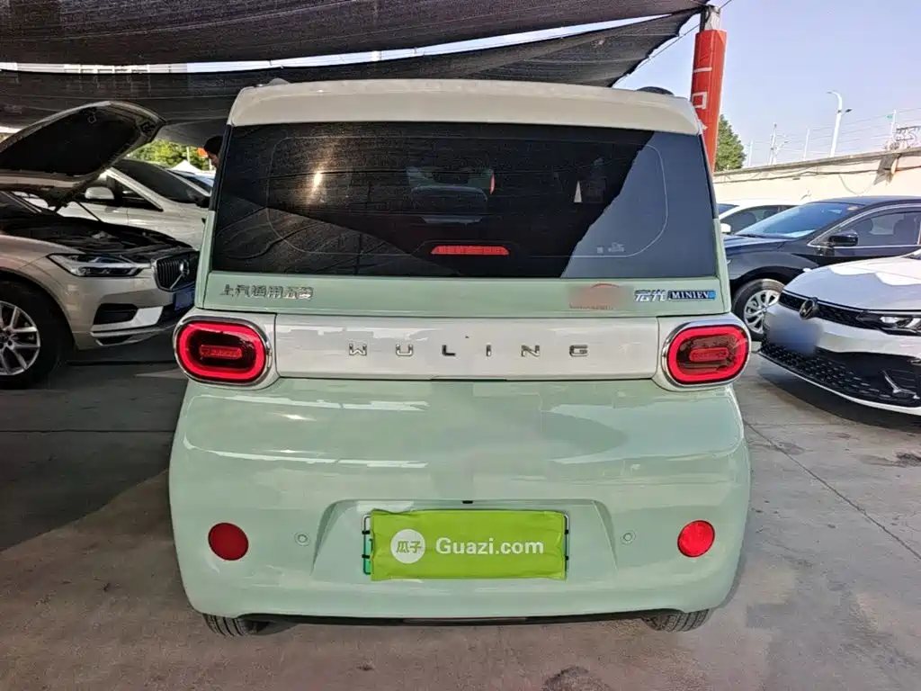 Wuling MINIEV — миниатюра 6