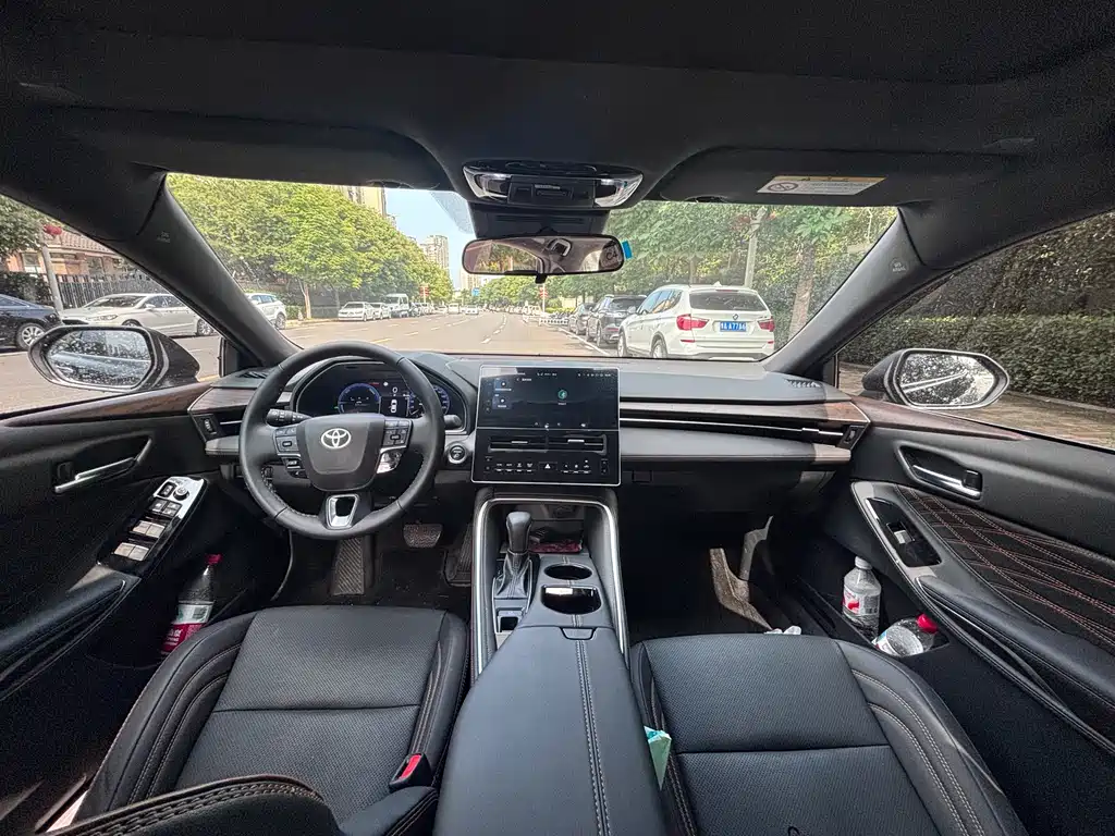 Toyota Avalon - фото 6