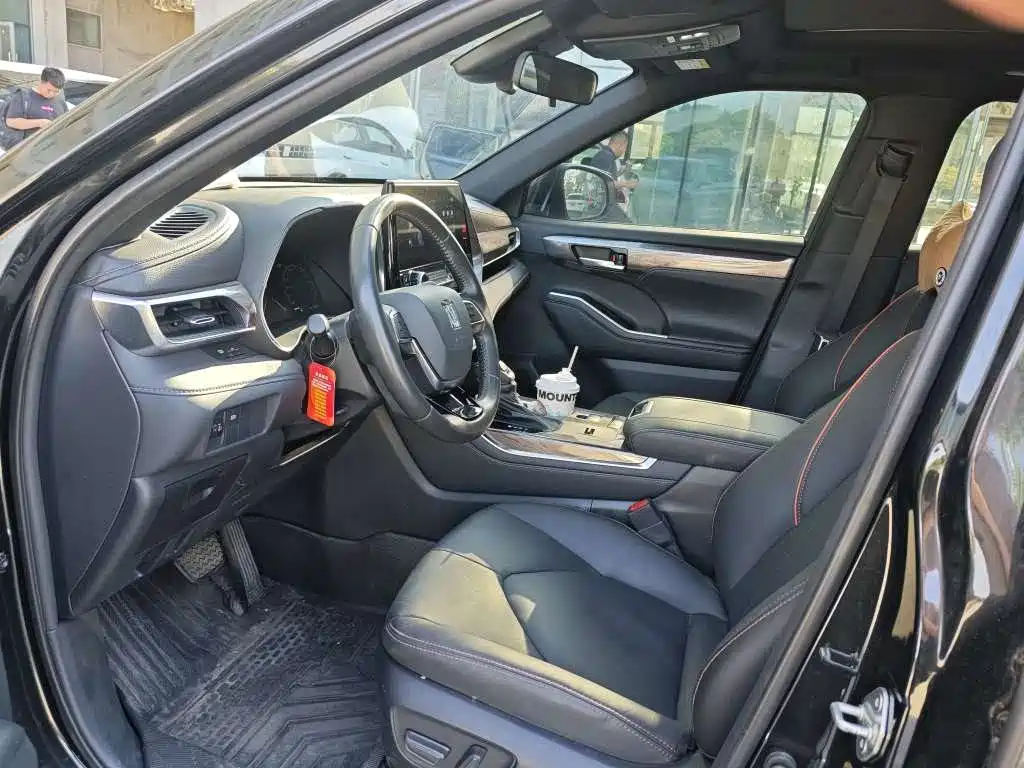 Toyota Crown Kluger — миниатюра 4