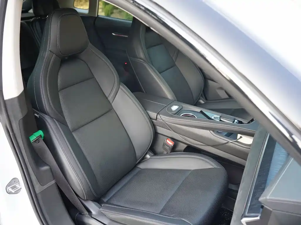 ZEEKR EXTREME KRYPTON 001