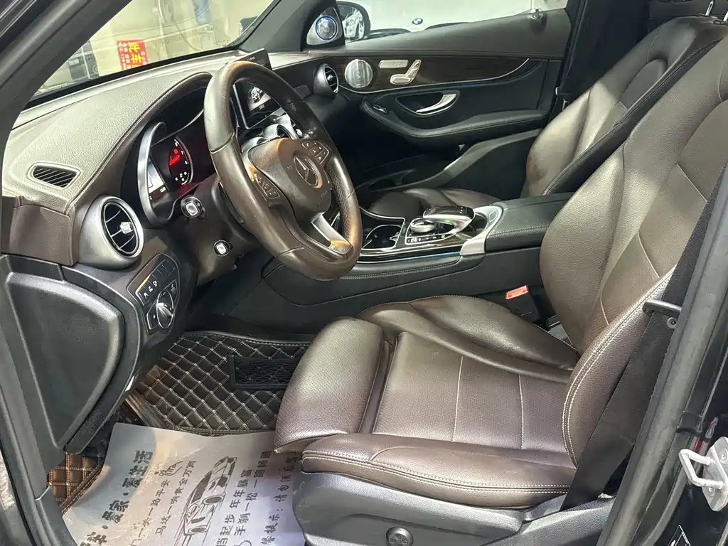 Mercedes-Benz GLC — миниатюра 12