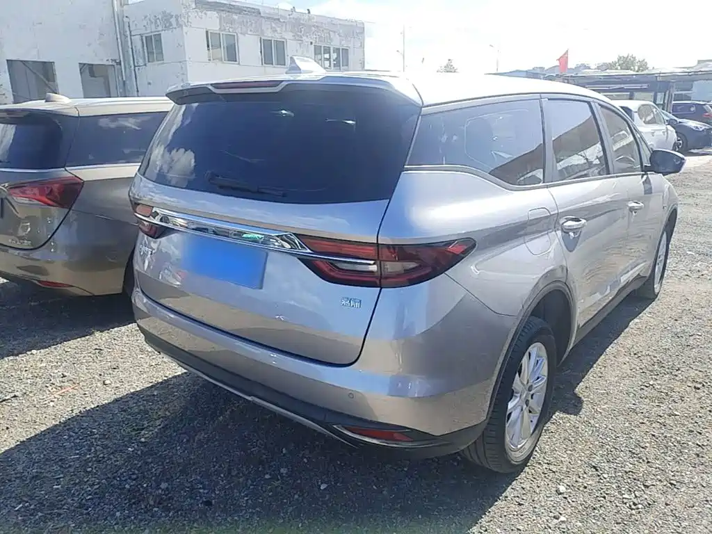 Geely Jia Ji — миниатюра 7