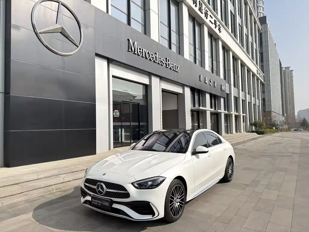 Mercedes-Benz C-Class 2022