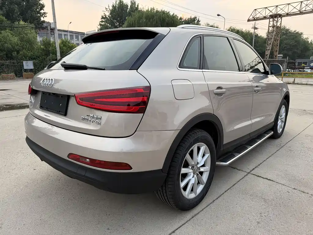 Audi Q3 2015 35 TFSI