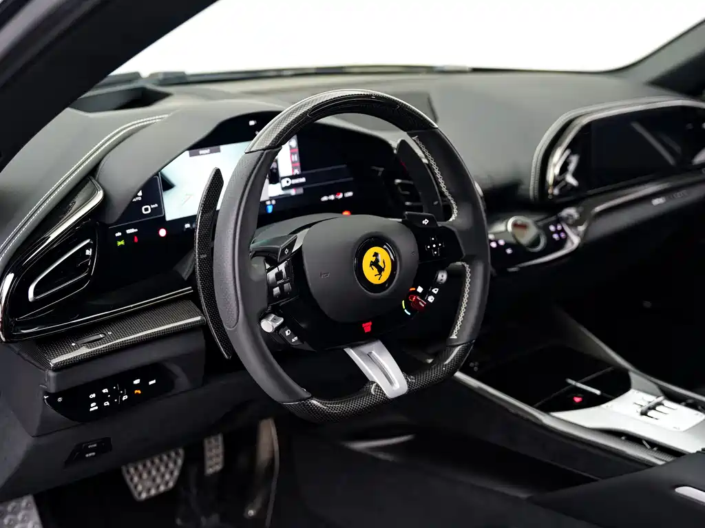 Ferrari Purosangue 6.5L V12, фото 13