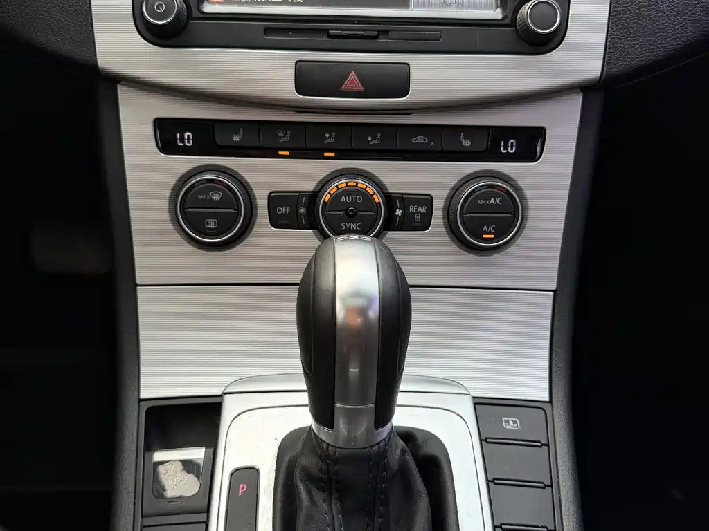 Volkswagen Magotan 2015 2.0TSI Luxury
