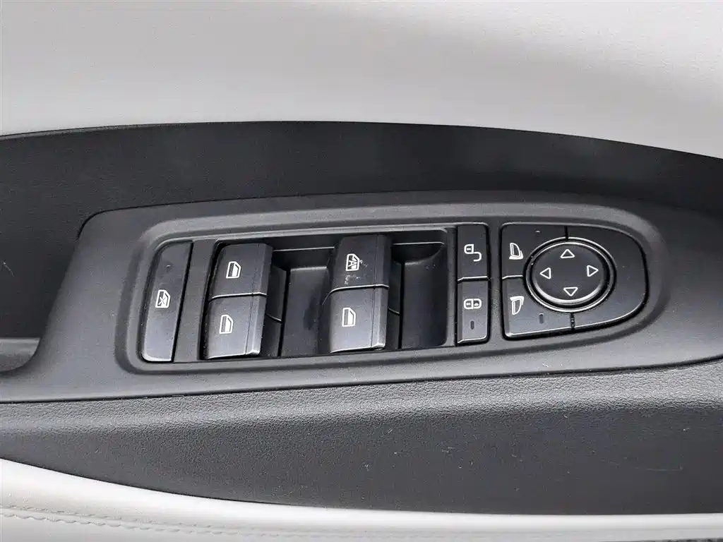 BYD SEAL 06 NEW ENERGY