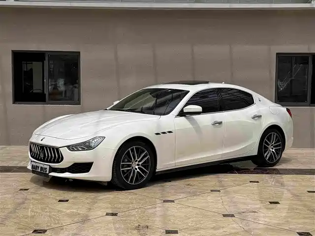 Maserati Ghibli