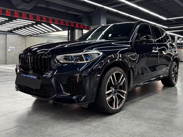 BMW X5 M