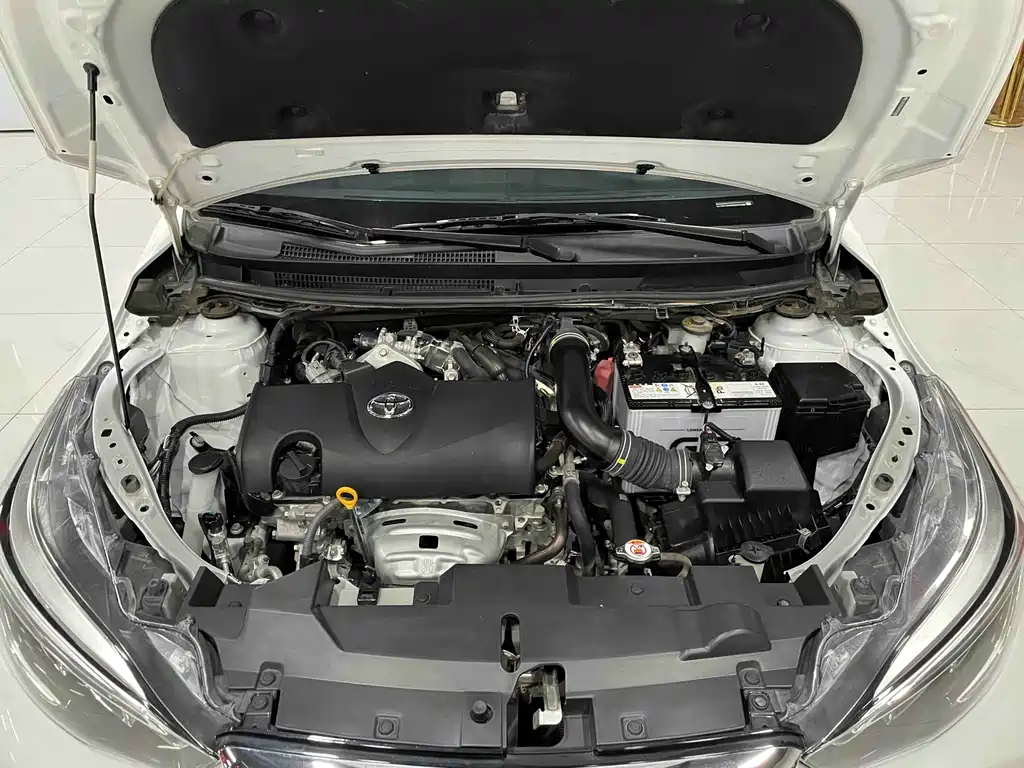 TOYOTA YARIS L ZHIXUAN