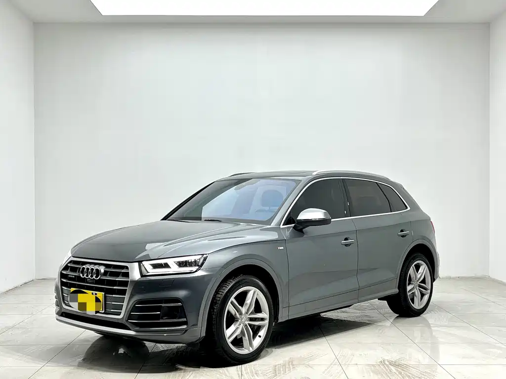 Audi Q5L 2020