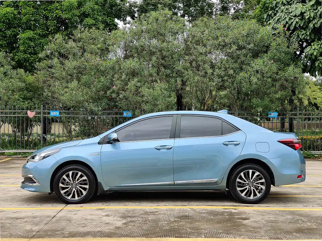 Toyota Corolla 2016 1.8L E-CVT Elite