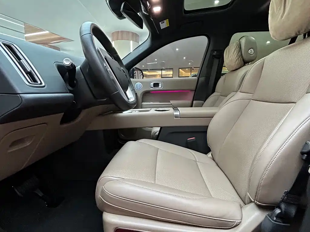 Li Auto Li L8 — миниатюра 14