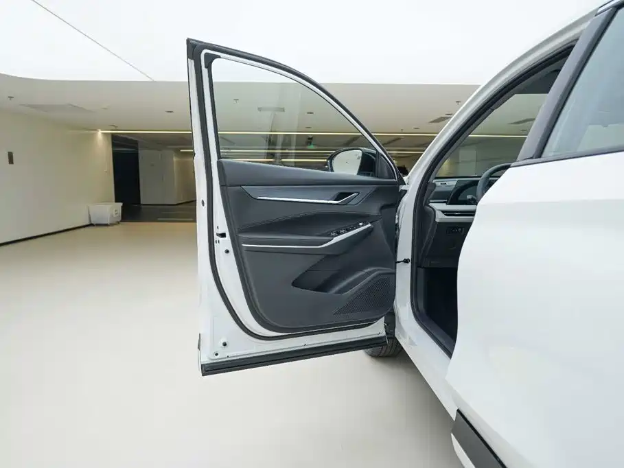 Changan CS75 PLUS — миниатюра 16