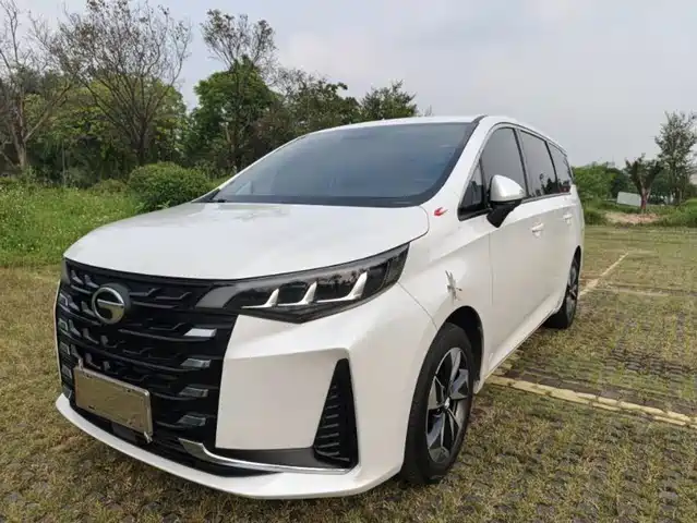GAC Trumpchi M6