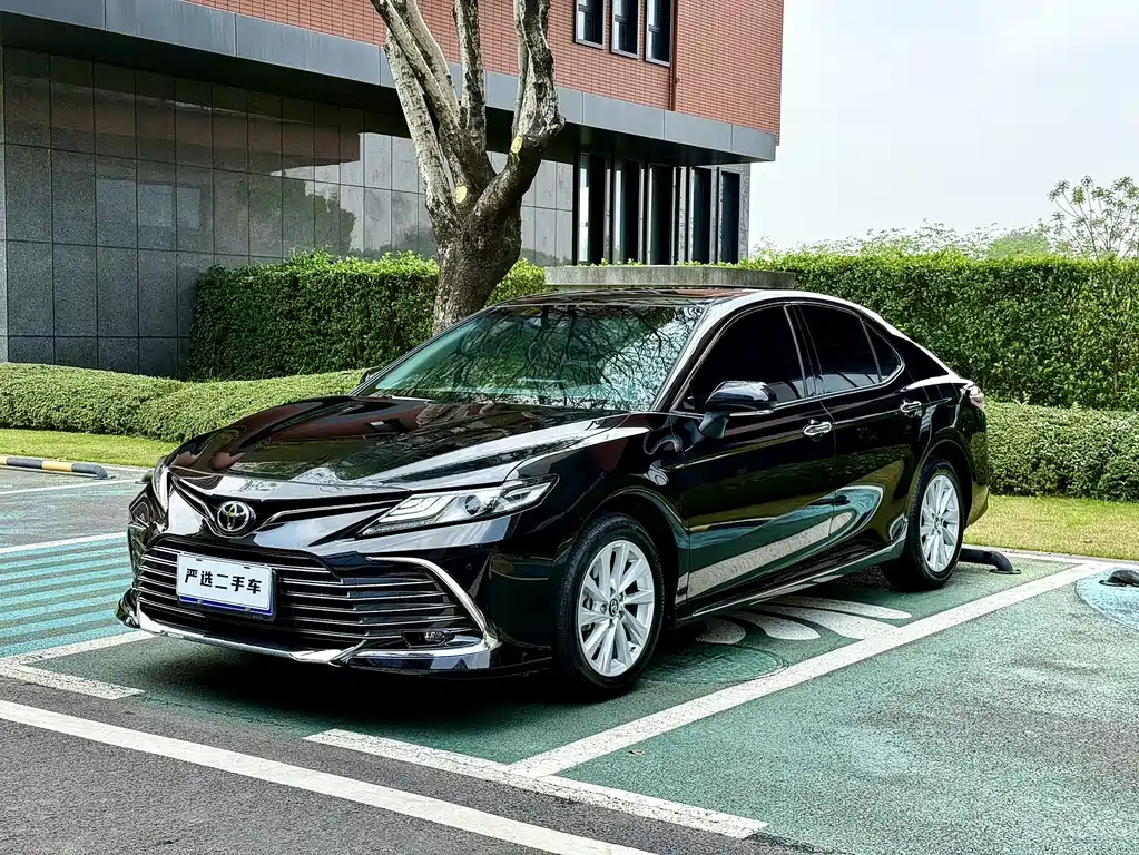 Toyota Camry 2023