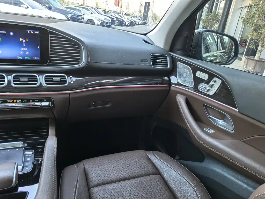 MERCEDES-BENZ GLE
