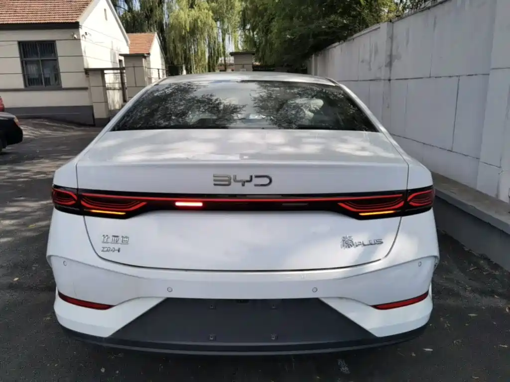 BYD Qin Plus PLUS 2025 DM-i Smart Drive 128KM