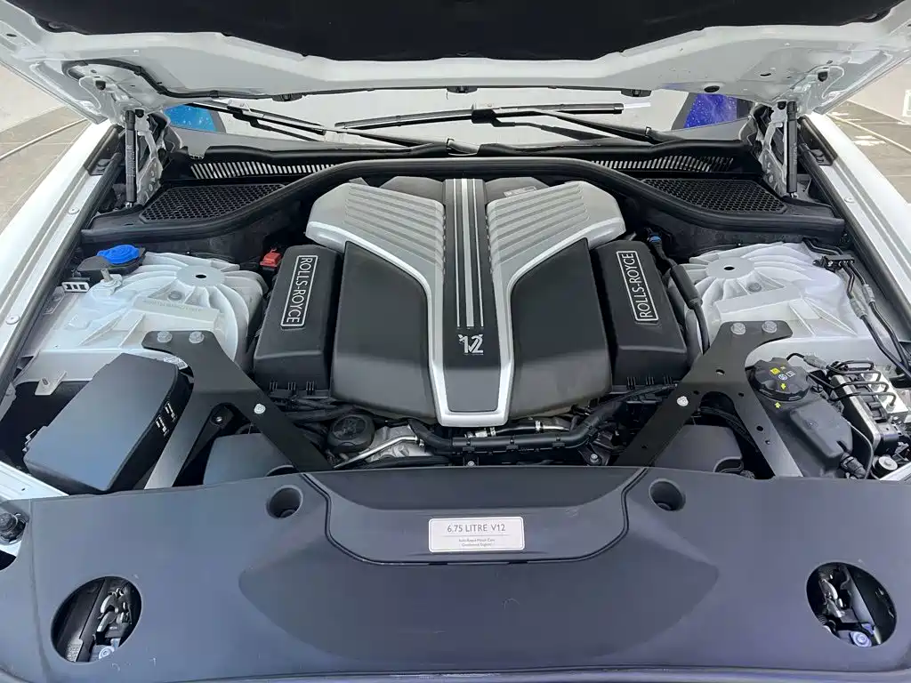 Rolls-Royce Ghost — миниатюра 12