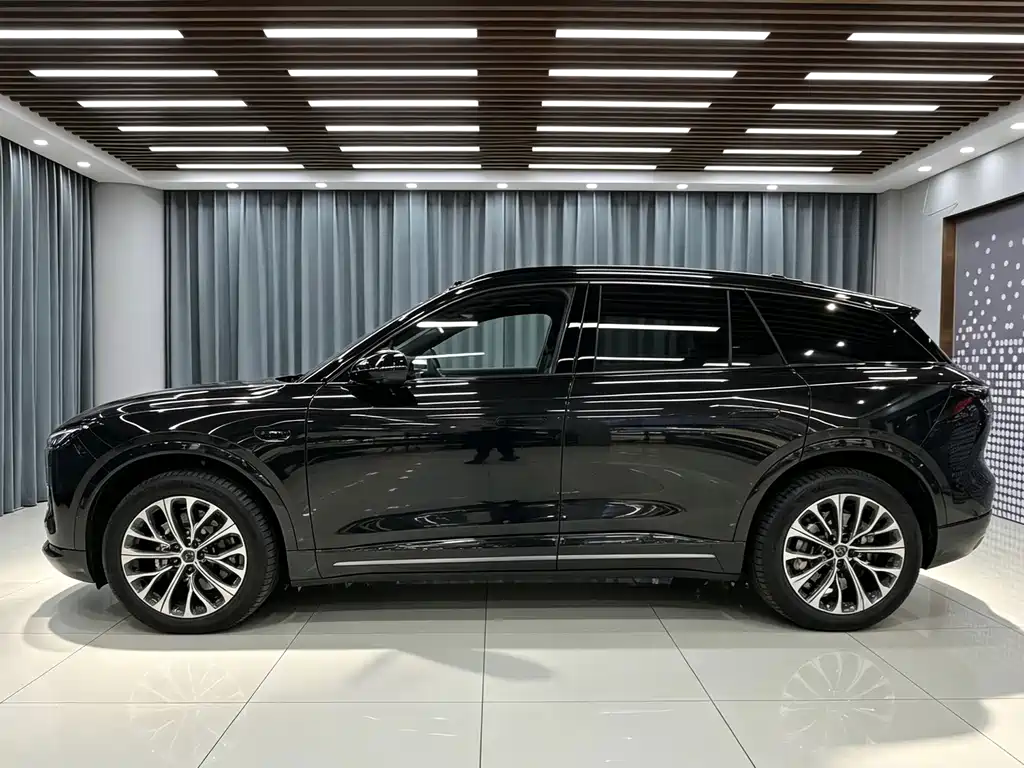 NIO ES6 — миниатюра 4