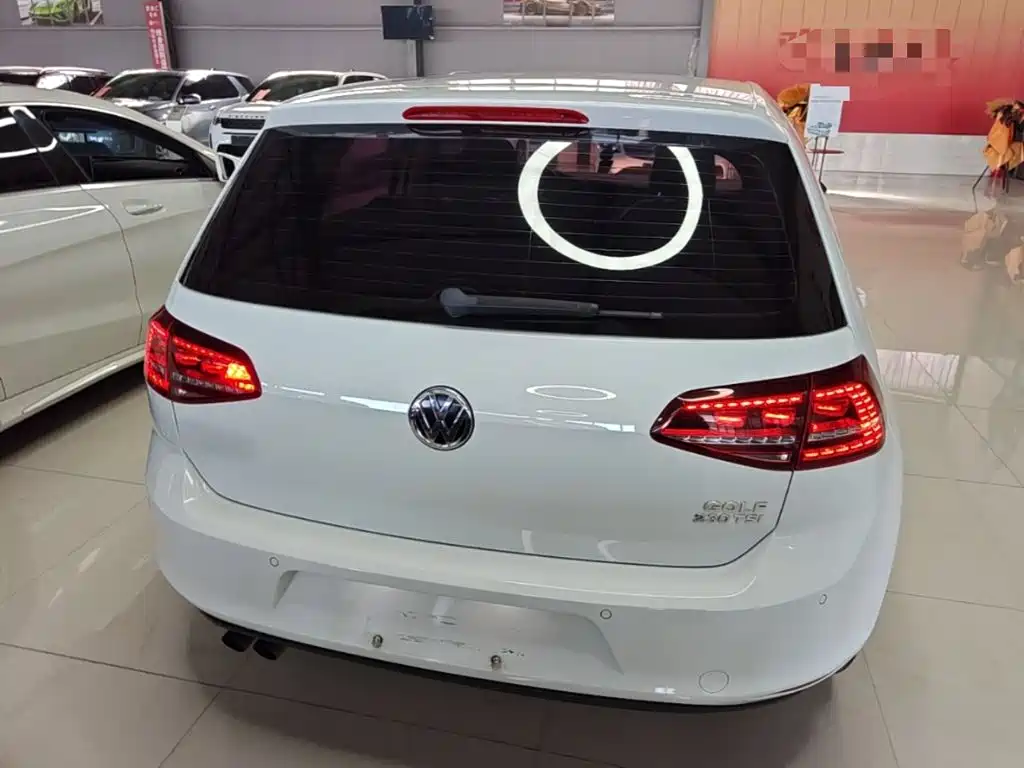Volkswagen Golf — миниатюра 6