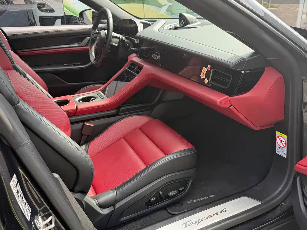 Porsche Taycan 2024 Taycan 4 Cross Turismo