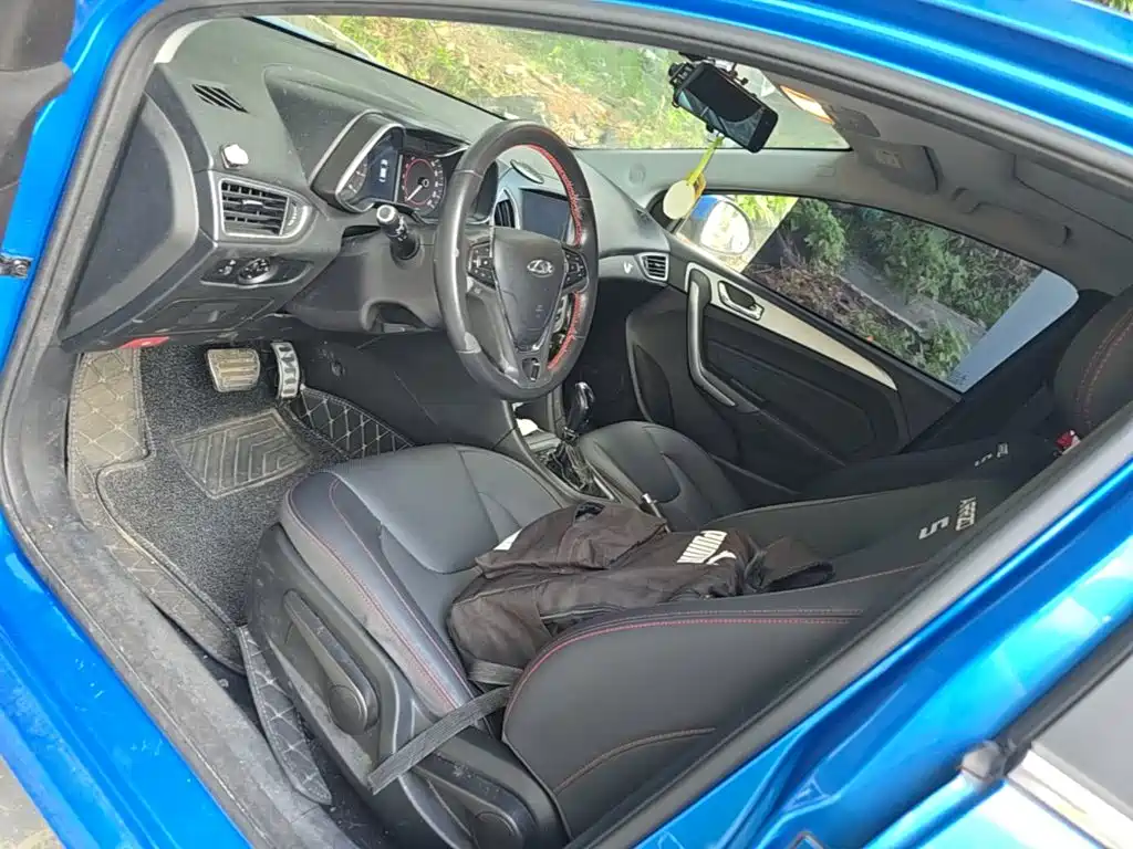 Chery Arrizo 5 — миниатюра 15