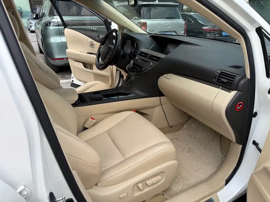 Lexus RX Classic — миниатюра 8