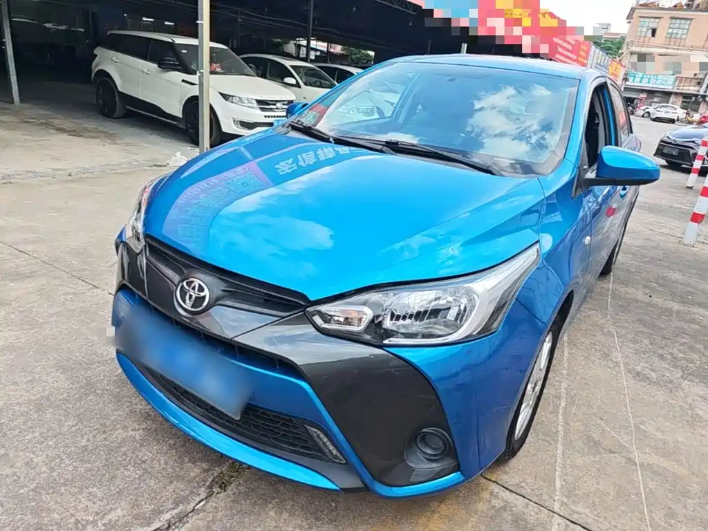 Toyota Yaris L