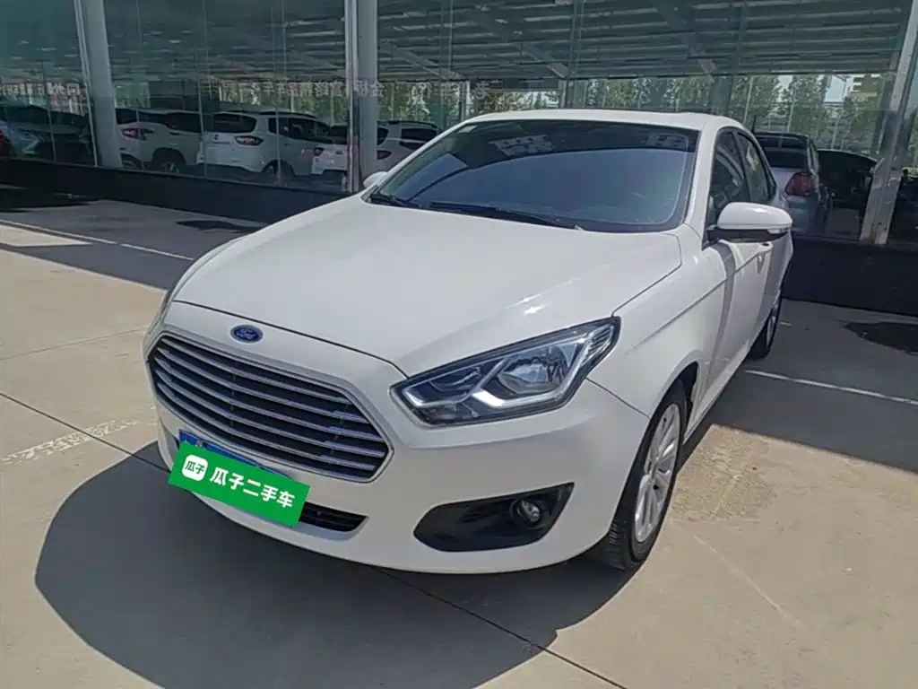 Ford Escort 2018