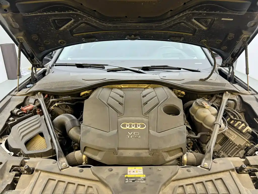Audi A8 — миниатюра 11