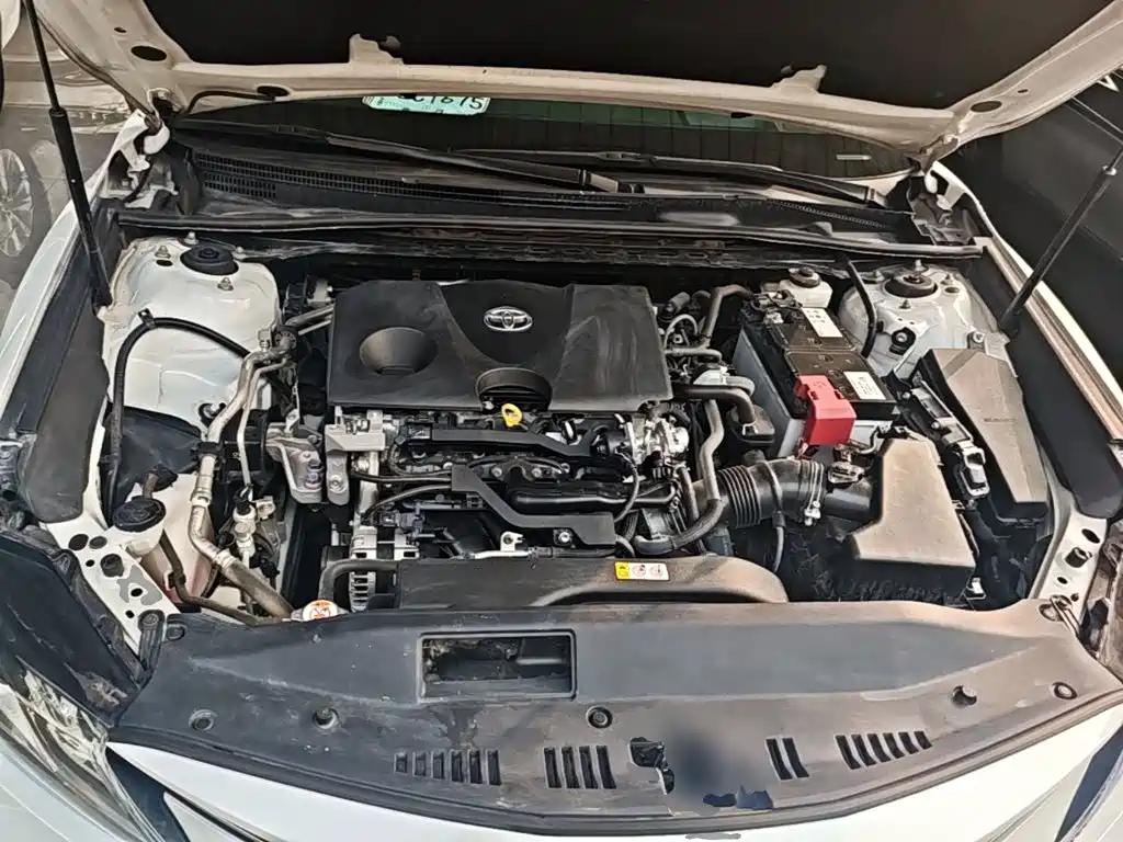 Toyota Camry — миниатюра 20
