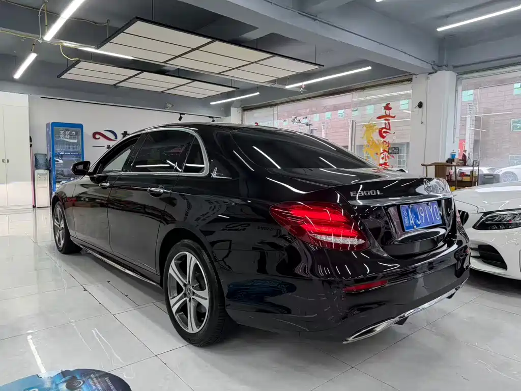 Mercedes-Benz E-Class E 2018 E 200 L Sport
