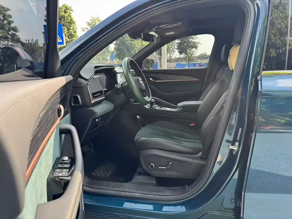 Geely Xingyue L — миниатюра 13