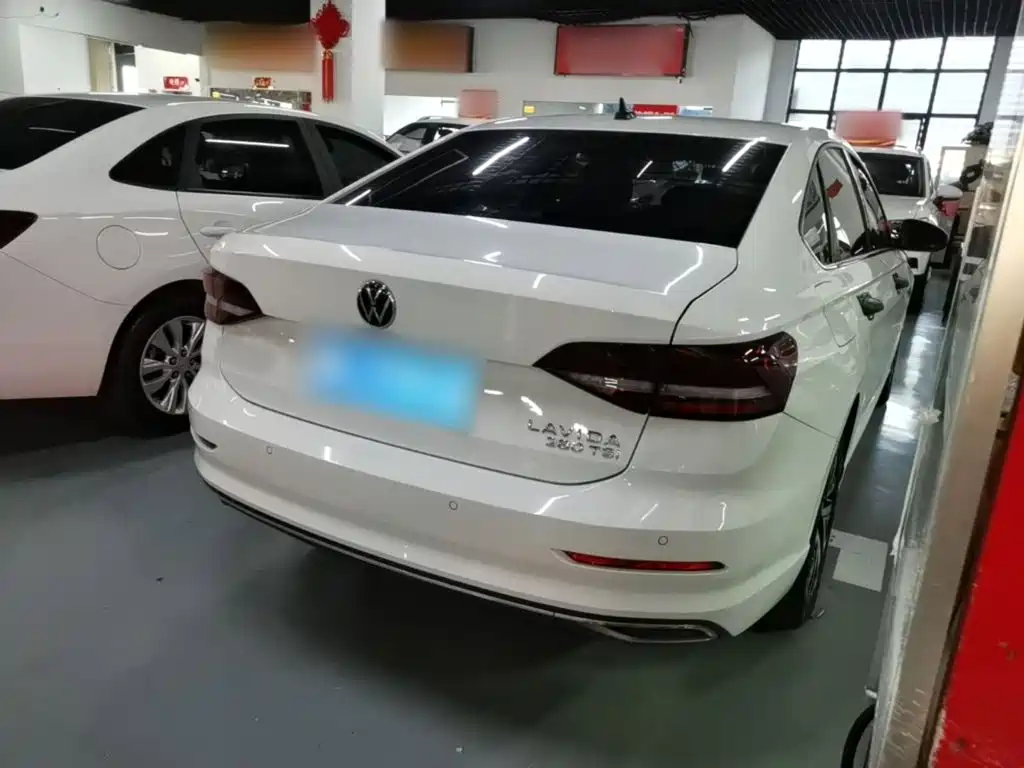 Volkswagen Lavida — миниатюра 7