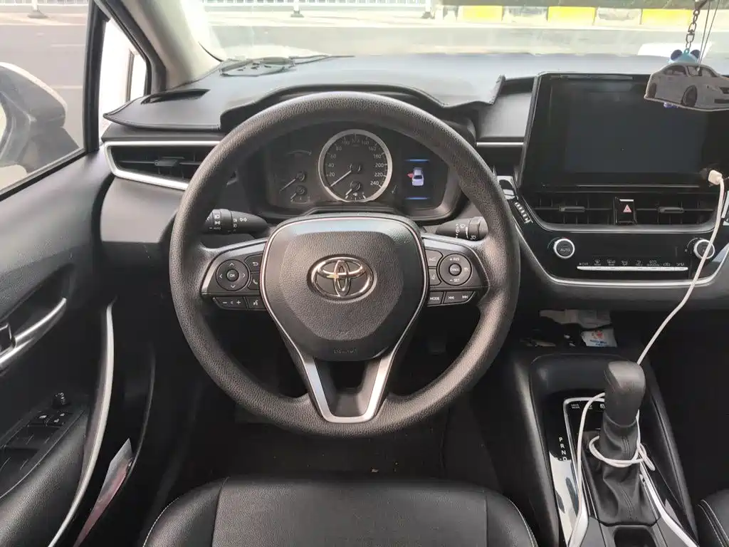 Toyota Corolla — миниатюра 11