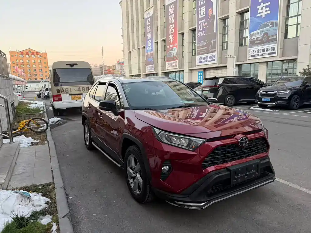 Toyota RAV4 2019
