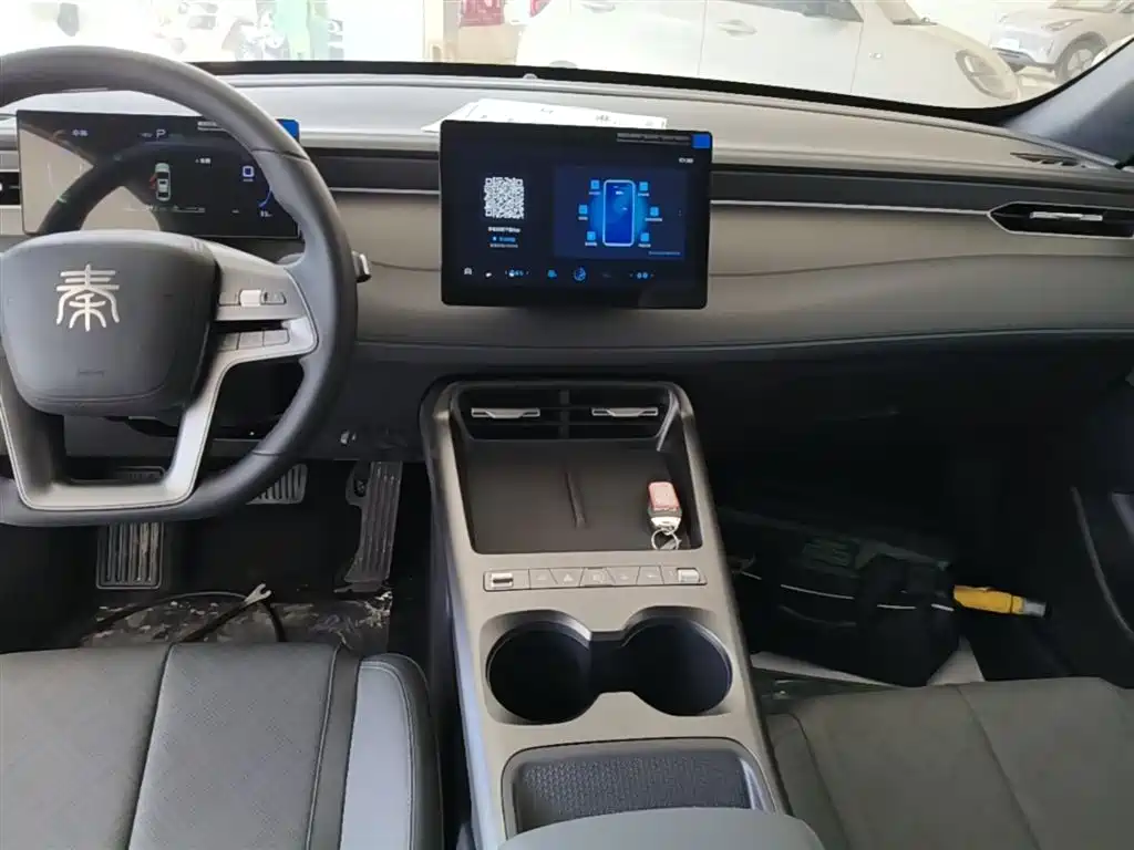 BYD Qin Plus — фотографии объявления, Фото 13