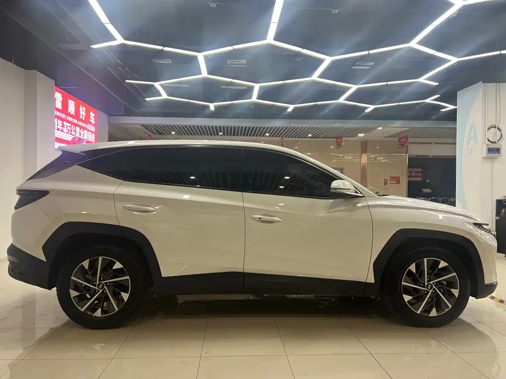 Hyundai Tucson — миниатюра 8