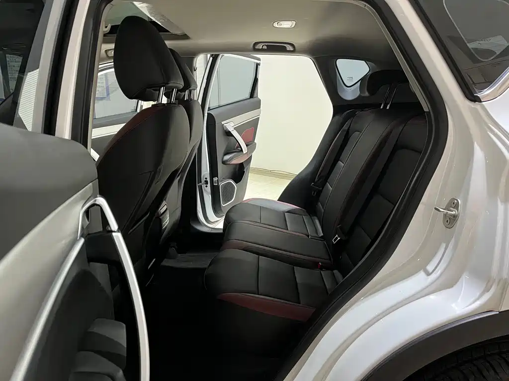 GEELY AUTOMOBILE BINYUE