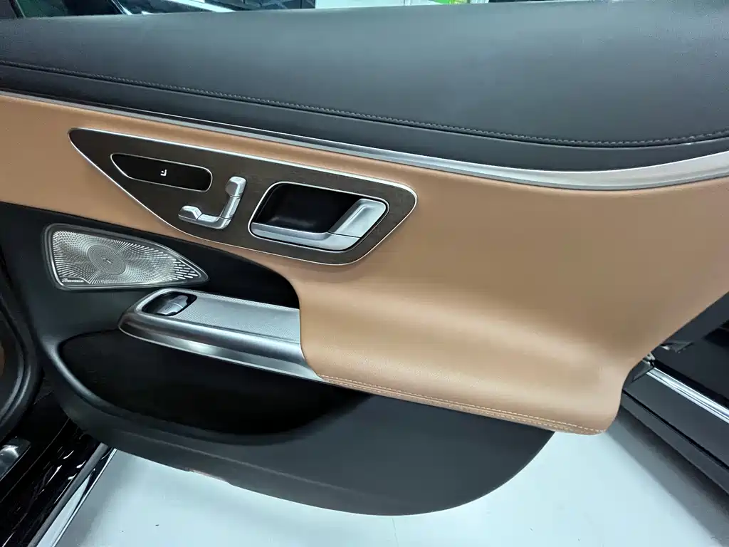 Mercedes-Benz E-Class E 2024 E 300 L Luxury Sport