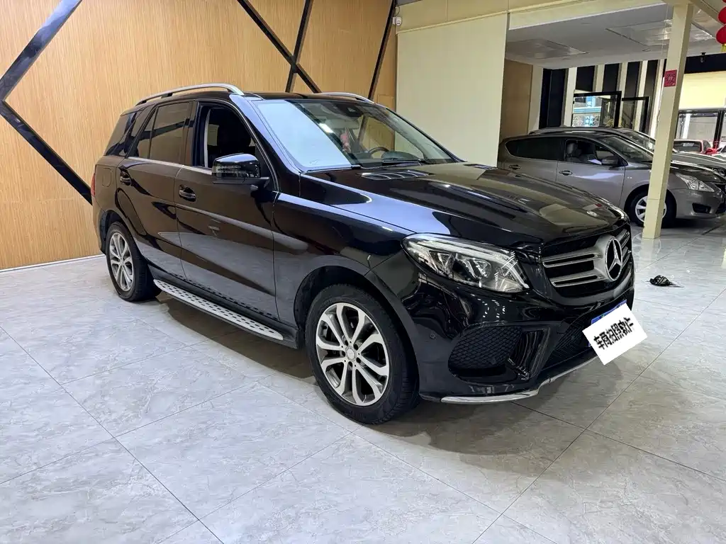 MERCEDES-BENZ GLE