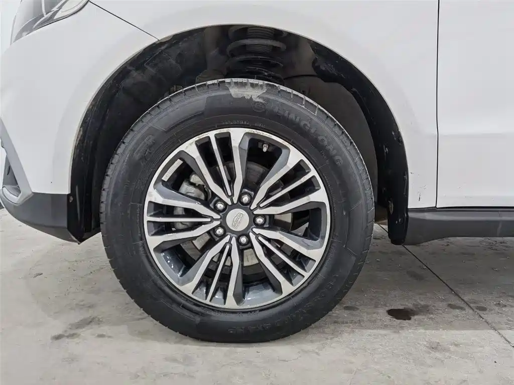 GEELY AUTOMOBILE VISION X6