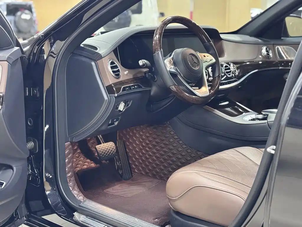 Mercedes-Benz S-Class — миниатюра 22