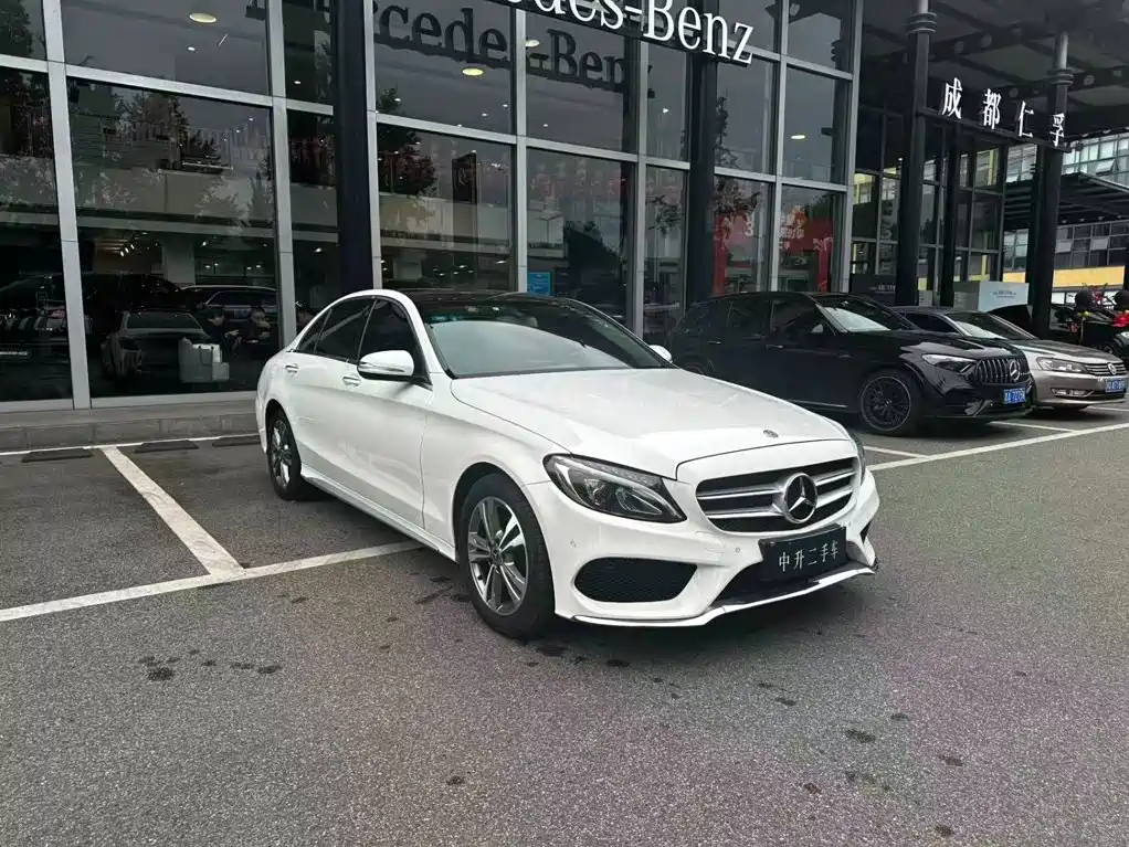Mercedes-Benz C-Class — миниатюра 3