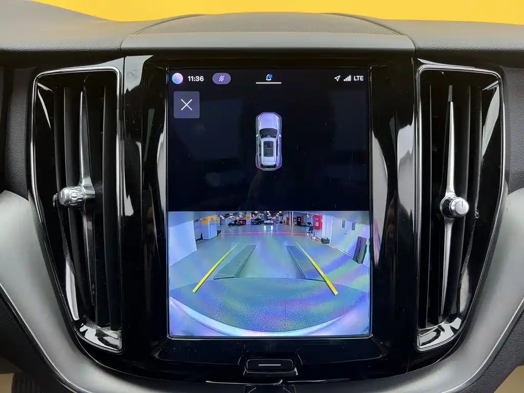 Volvo XC60 — миниатюра 23