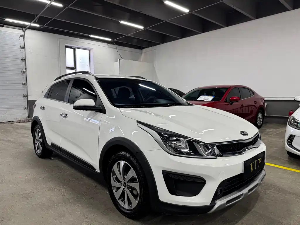 KIA KX CROSS
