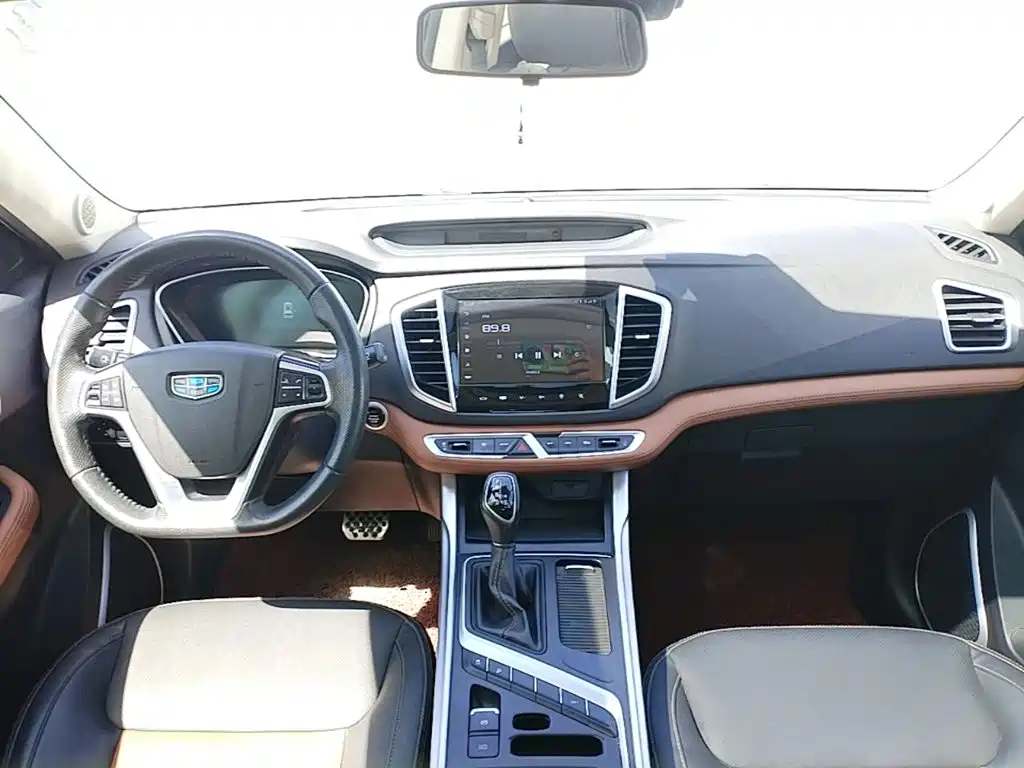Geely Vision X6 — миниатюра 10