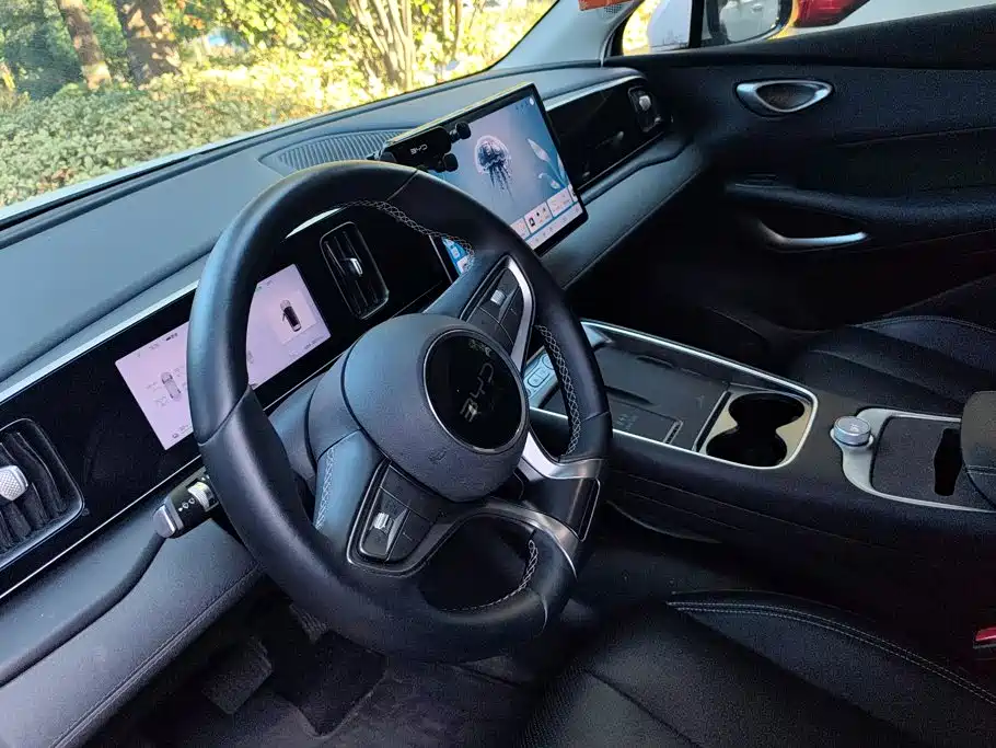 BYD Sealion 05 EV — миниатюра 15